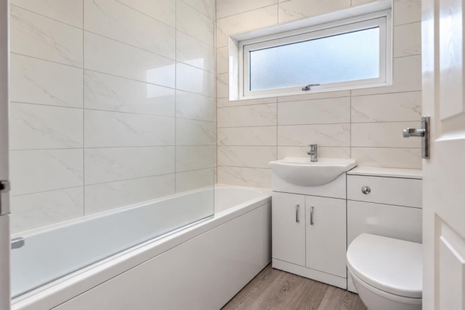 bathroom.png