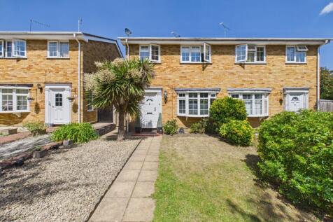 Hanover Gardens, Farnborough, Hampshire, GU14