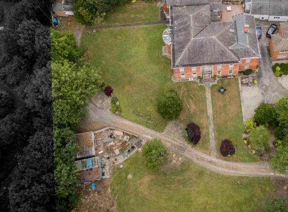 12 bed House for sale Image 3