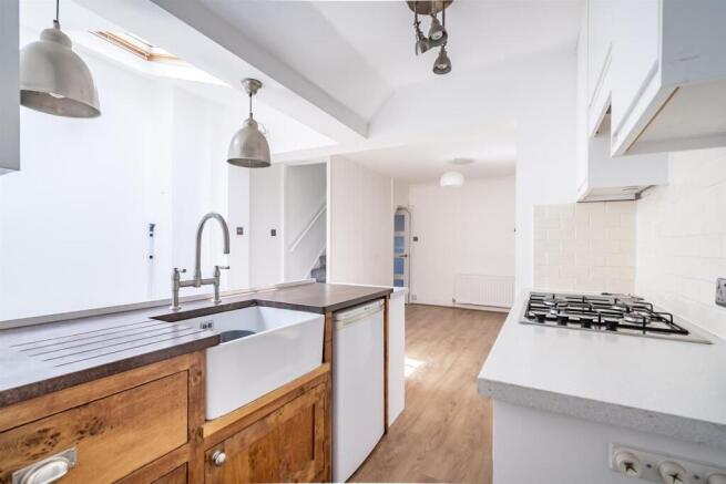 2 bed Terraced for sale Image 7