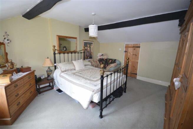 BEDROOM 1