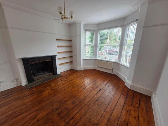 Living Room.jpg