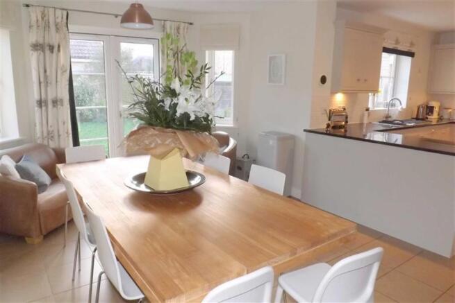 Dining room/family area