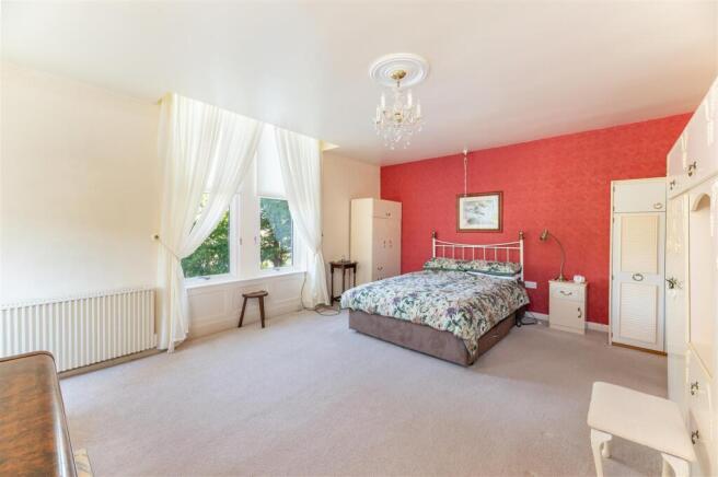 2 bed Apartment for sale Image 7