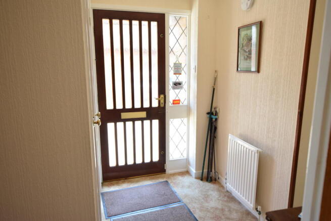 2 bed Detached for sale Image 8