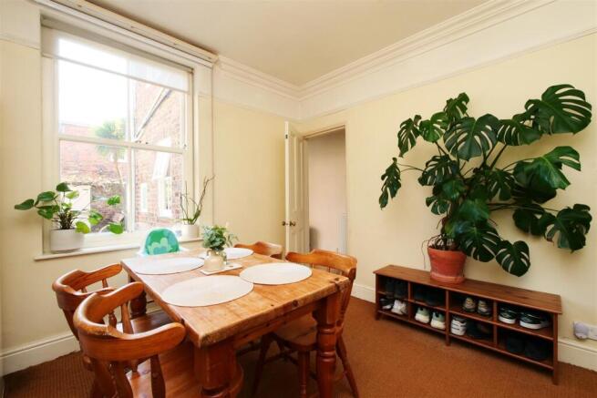 2 bed Terraced for sale Image 7