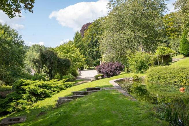 40 - Bagendon Manor - GL7 7DU - L Web.jpg