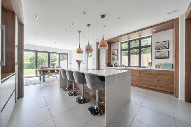 Kitchen / Breakfast Room
