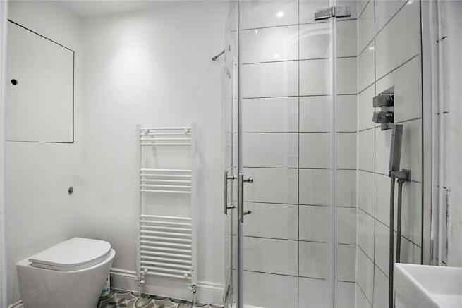 En-Suite - Bed 4