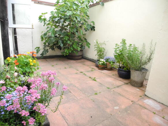 Courtyard Garden