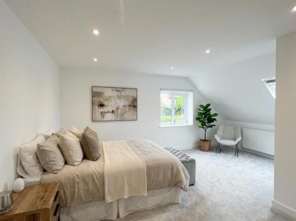 3 bed Detached for sale Image 6