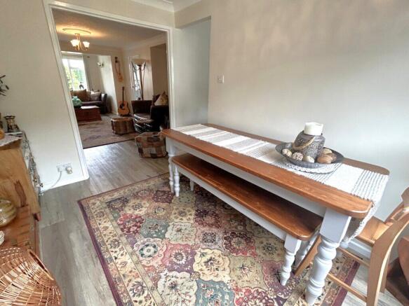3 bed Detached for sale Image 6