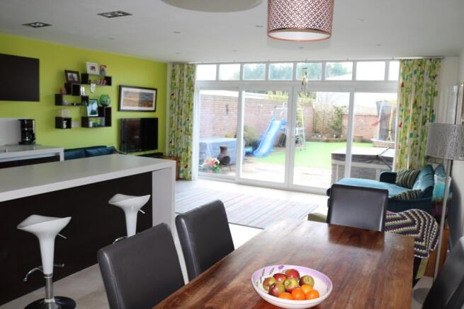 Kitchen/Family Room