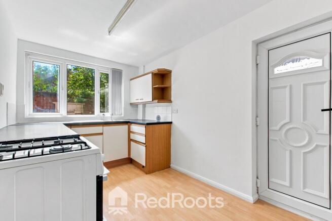 3 bed Terraced for sale Image 6