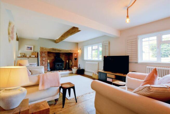 Lounge/Sitting Room