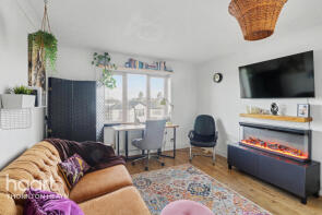 21, 162 Stoneworth Court, Birchanger Road, South Norwood, London SE25 5DE