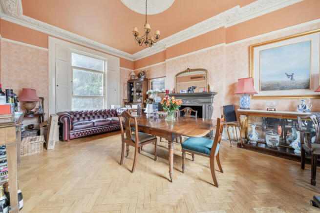 1414647-19-699320...