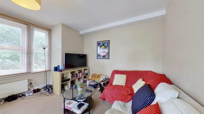 Earlsfield-Road-London-SW18-07262021_164417.jpg