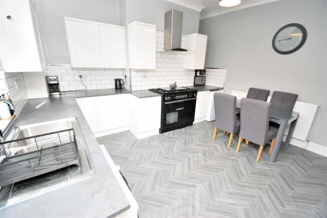 Parker Terrace, Ferryhill photo 4