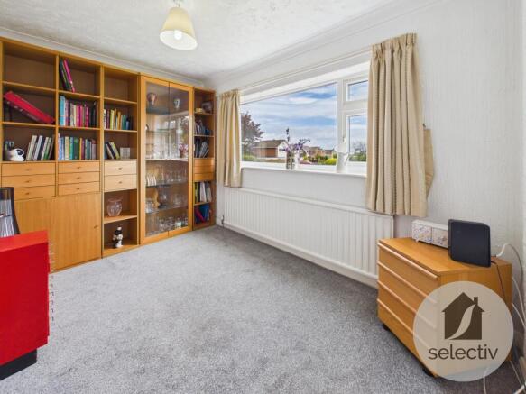 4 bed Detached for sale Image 8