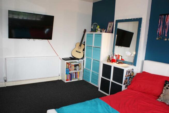 2nd Bedroom