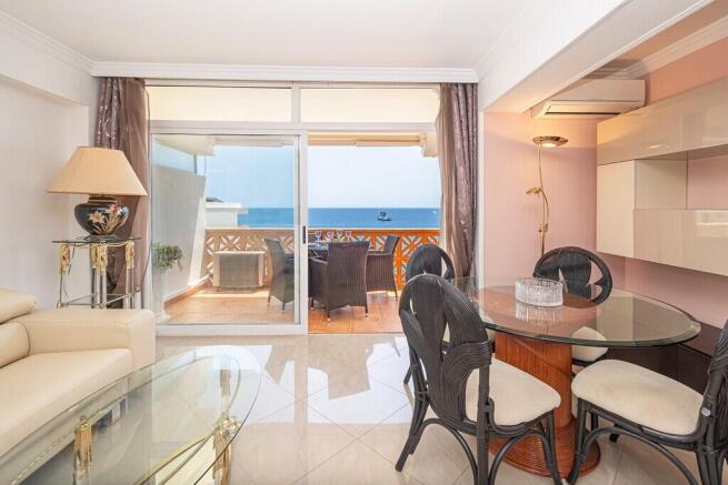 pro1832-apartment-52