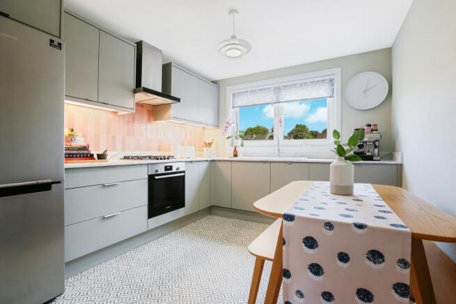 Kitchen/ Dining Area