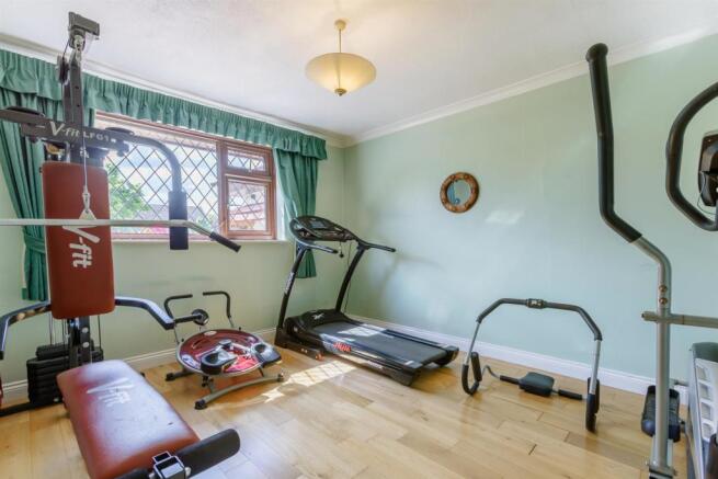 8474313-interior30v2.jpg