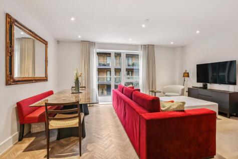 Swan Street, Old Isleworth, TW7