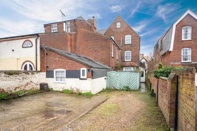 6, Norwich Road, Cromer, NR27 photo 4