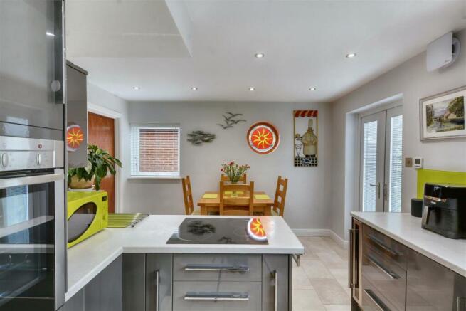 DINING KITCHEN
