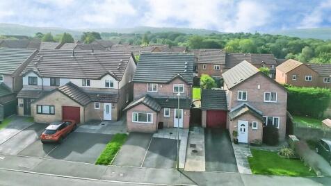 Clos Coed Duon, Blackwood