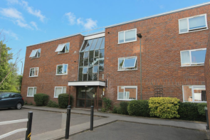 23, Sutton Close, Beckenham BR3 5UG