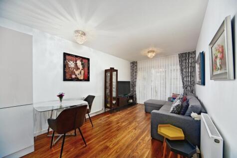 21 Whitestone Way, Croydon, CR0