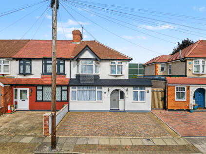 Woodgrange Avenue, Enfield