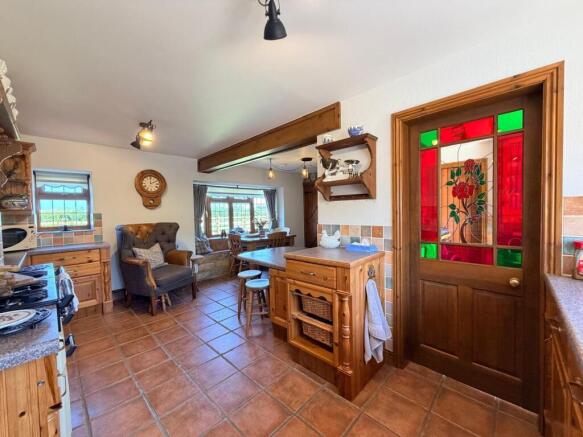 15 bed Detached for sale Image 10