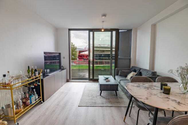 DSL_2483-HDR