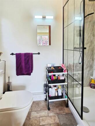 Ensuite