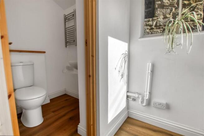 3 bed Detached for sale Image 7