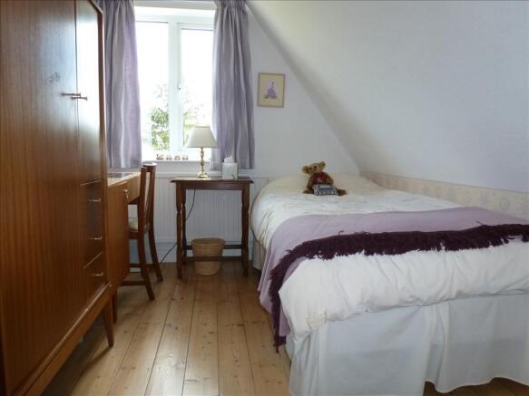 Photo 9