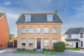 8, Easdale, Lowestoft NR33 8WL