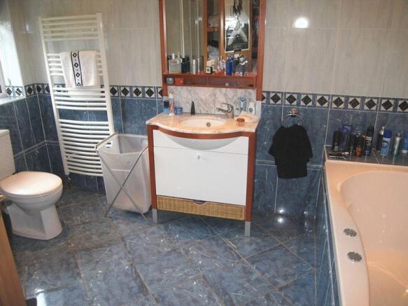 Photo 16