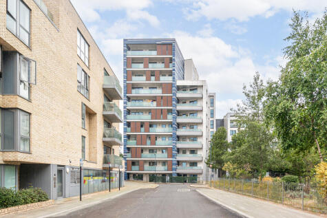 Albert Road, Queens Park NW6