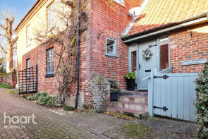 1, St Michaels Cottages, Bowthorpe Hall Road, Norwich NR5 9AA
