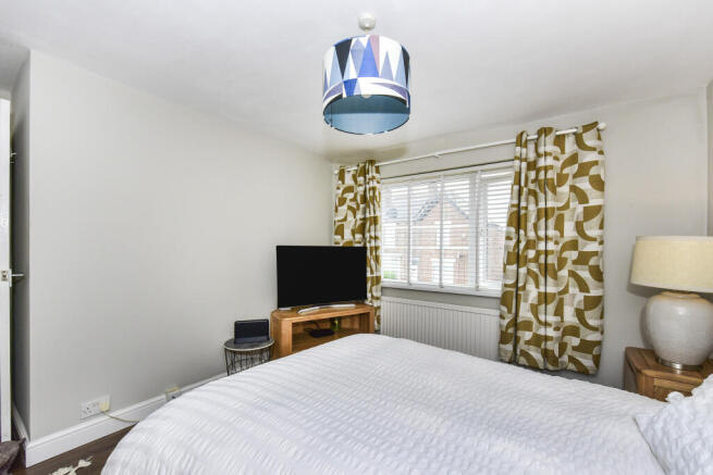3 bed Semi-Detached for sale Image 11