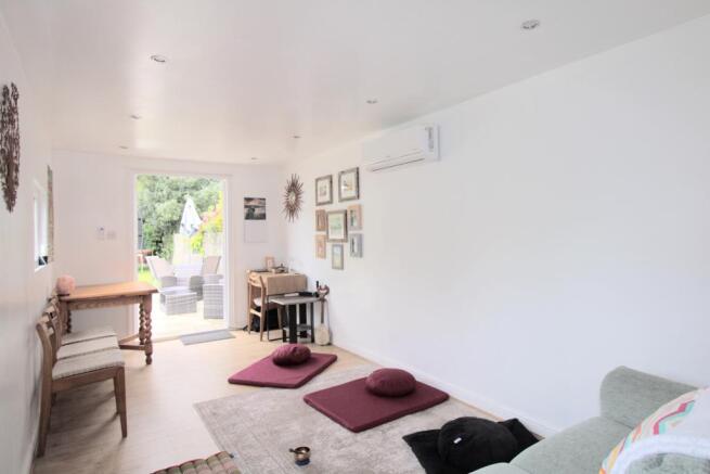 Garden room