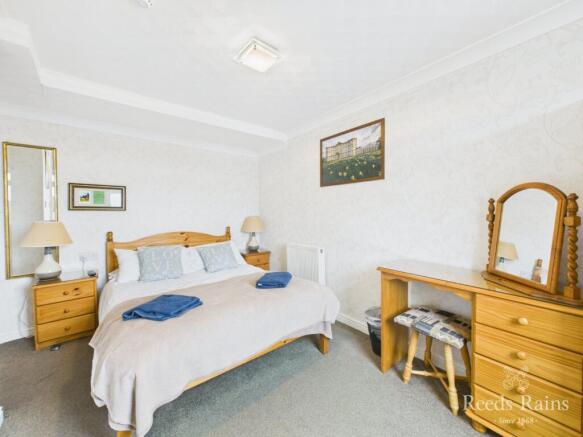 11 bed Semi-Detached for sale Image 8