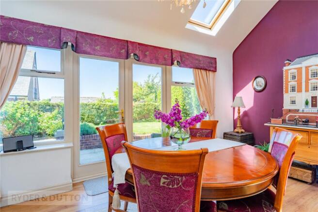 3 bed Detached for sale Image 6