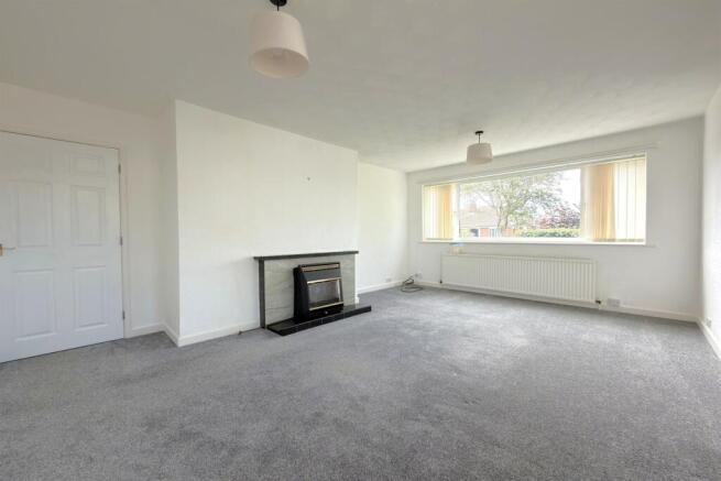 2 bed Bungalow for sale Image 5