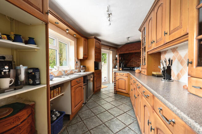 Fernhill Close, Blackwater photo 4